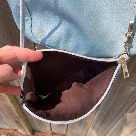 🦄 HOST PICK 🦄 Light blue bag with a separate inside bag - Picture 3 of 10